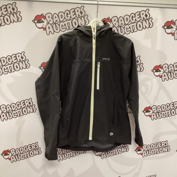 Animal size 10 jacket, ideal for outdoor sports and activities.