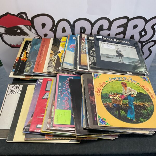 Assorted vinyl record collection including Motown and Mark Knopfler.