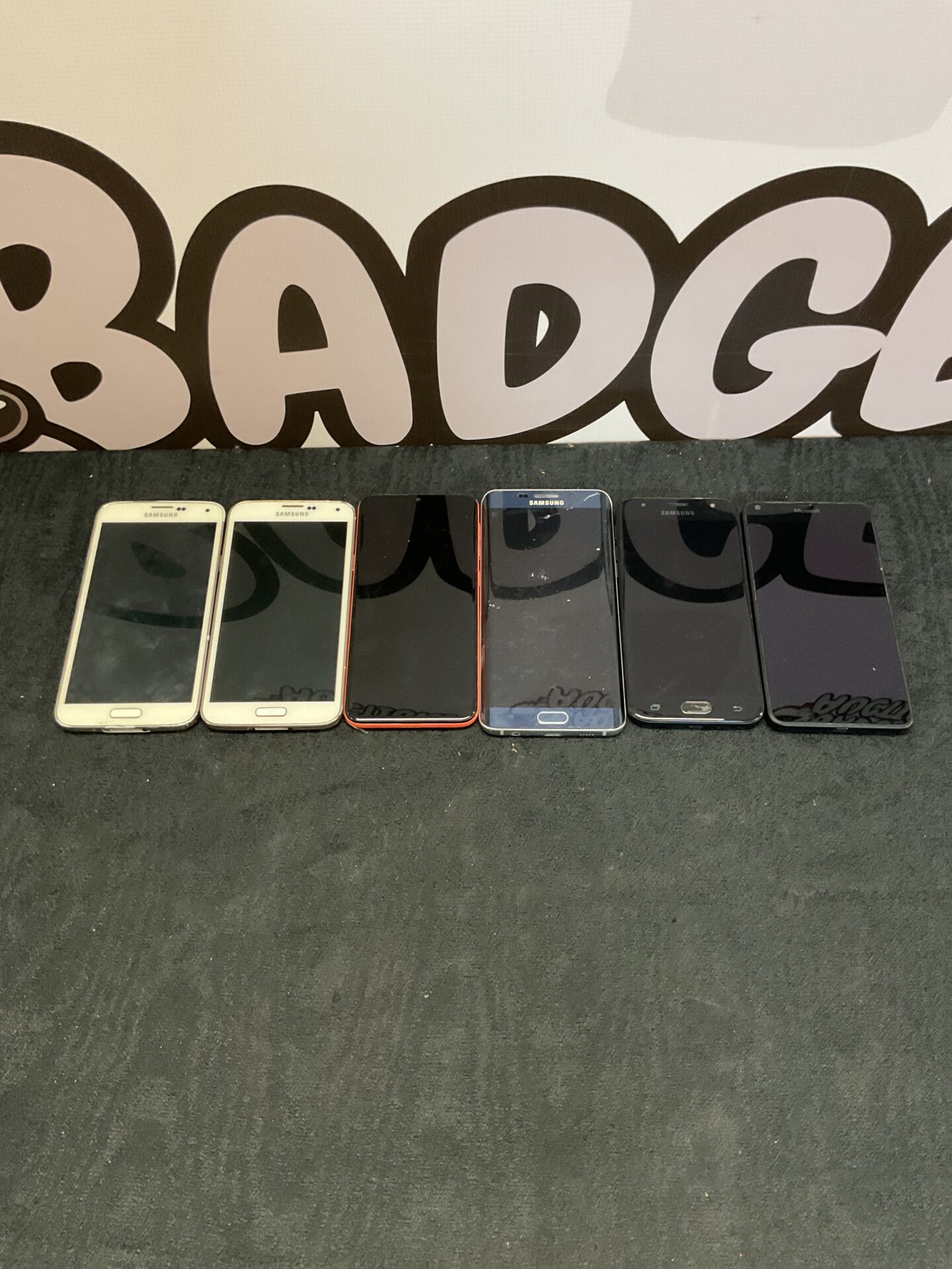 172 Five Samsung phones and one Microsoft phone