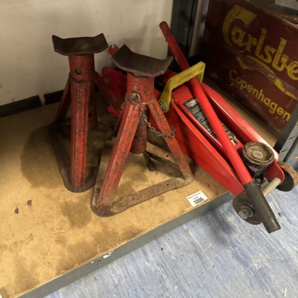 Sealey 2 ton trolley jack and axle stands for car maintenance.