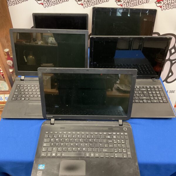 Untested laptop lot including Acer, Lenovo, and Emachines brands.