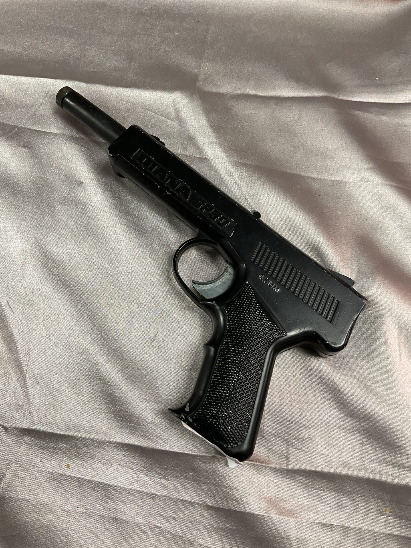 922 Vintage Diana sp50 Gat gun .177 cal pistol