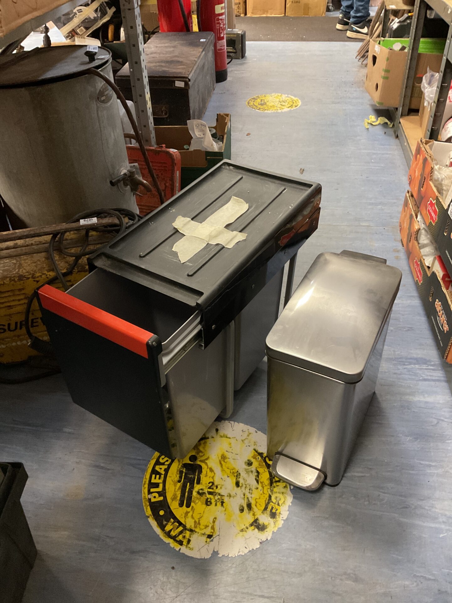 1061 Two compartment recycling bin & small stainless steel bin