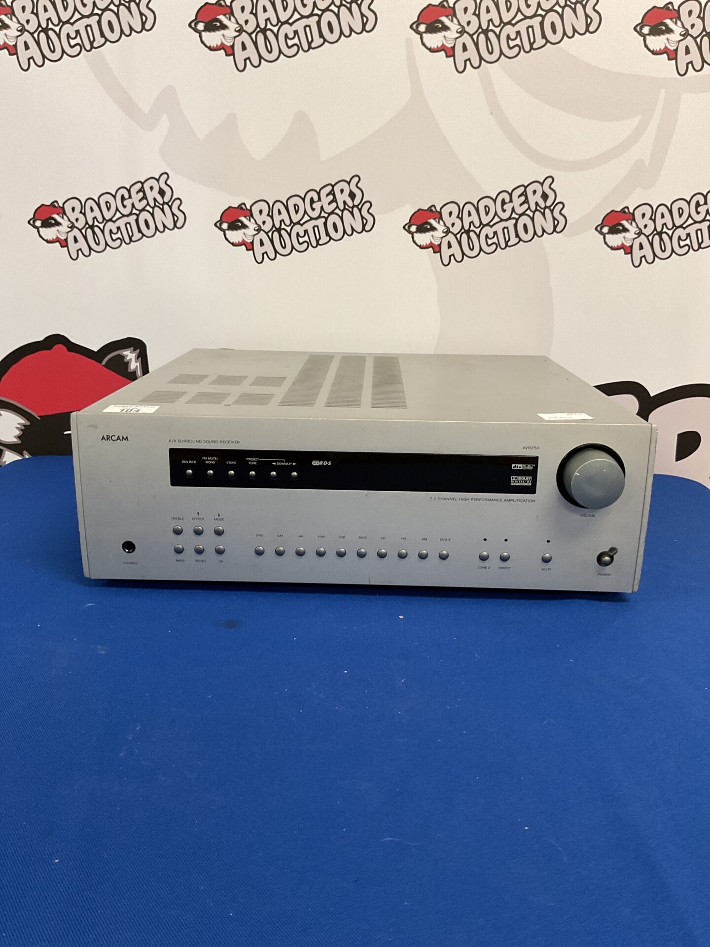104 Arcam a/v surround sound receiver avr250 7.1 channel amplifier audio/visual