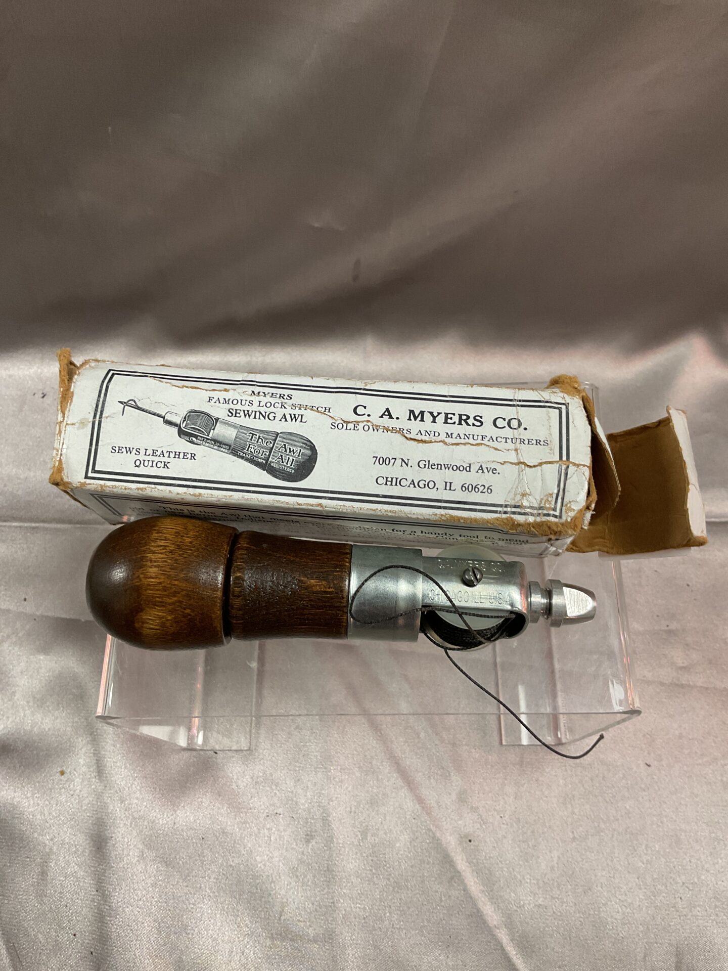 776 Vintage C A Myers Co famous lock stitch sewing awl