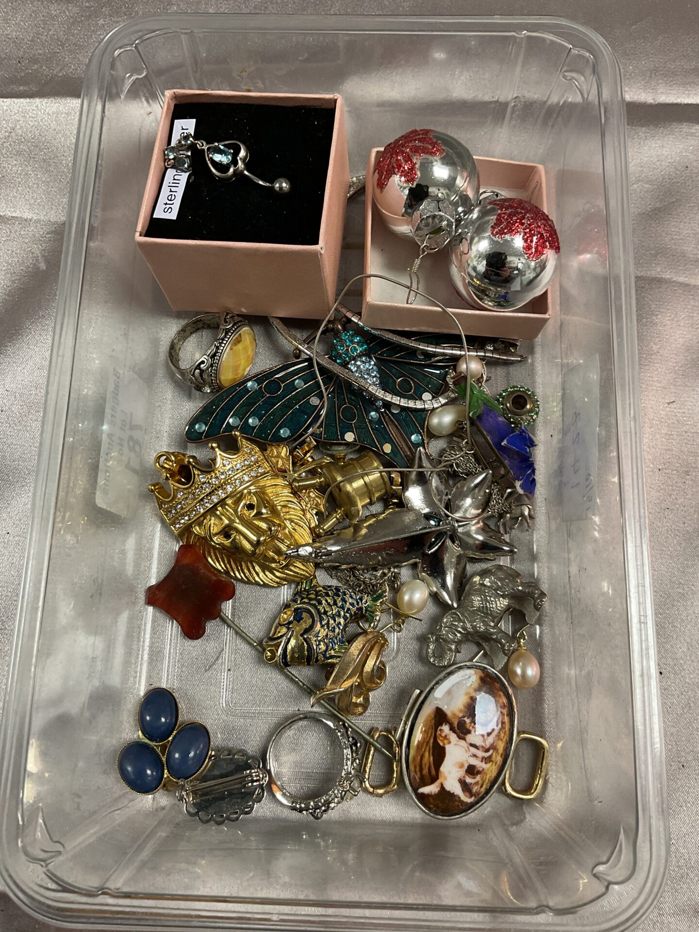 781 Tub mixed jewellery inc somevsilver
