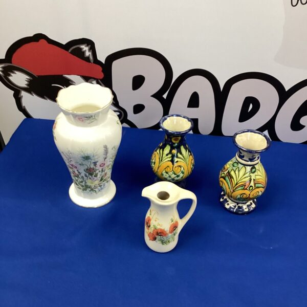 Mixed porcelain vases inc Aynsley Wild Tudor