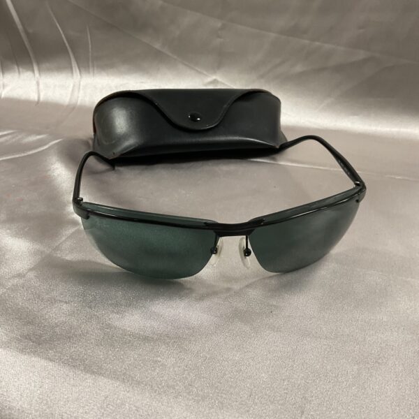 Silver Ray Ban aviator sunglasses, vintage style eyewear.