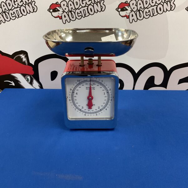 Vintage John Lewis retro kitchen scales with enamel finish.