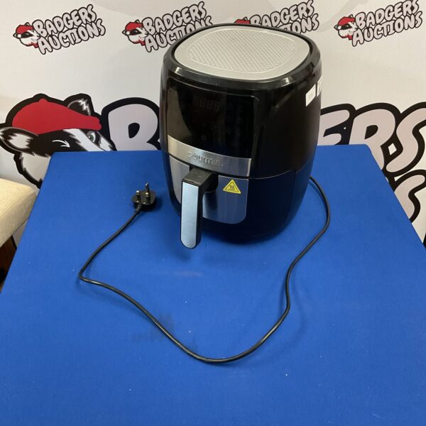 Front view of a black Gourmia digital air fryer.