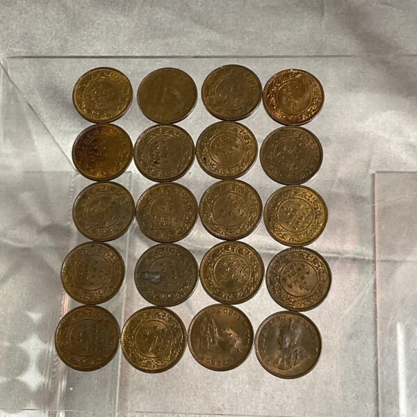 Lot of twenty vintage 1/12 Anna India coins from the 1920s.