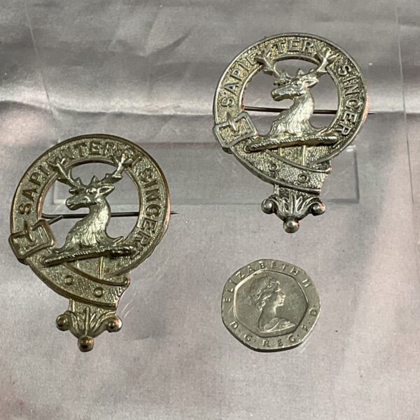 Antique Scottish clan Davidson brooch with crest and motto.