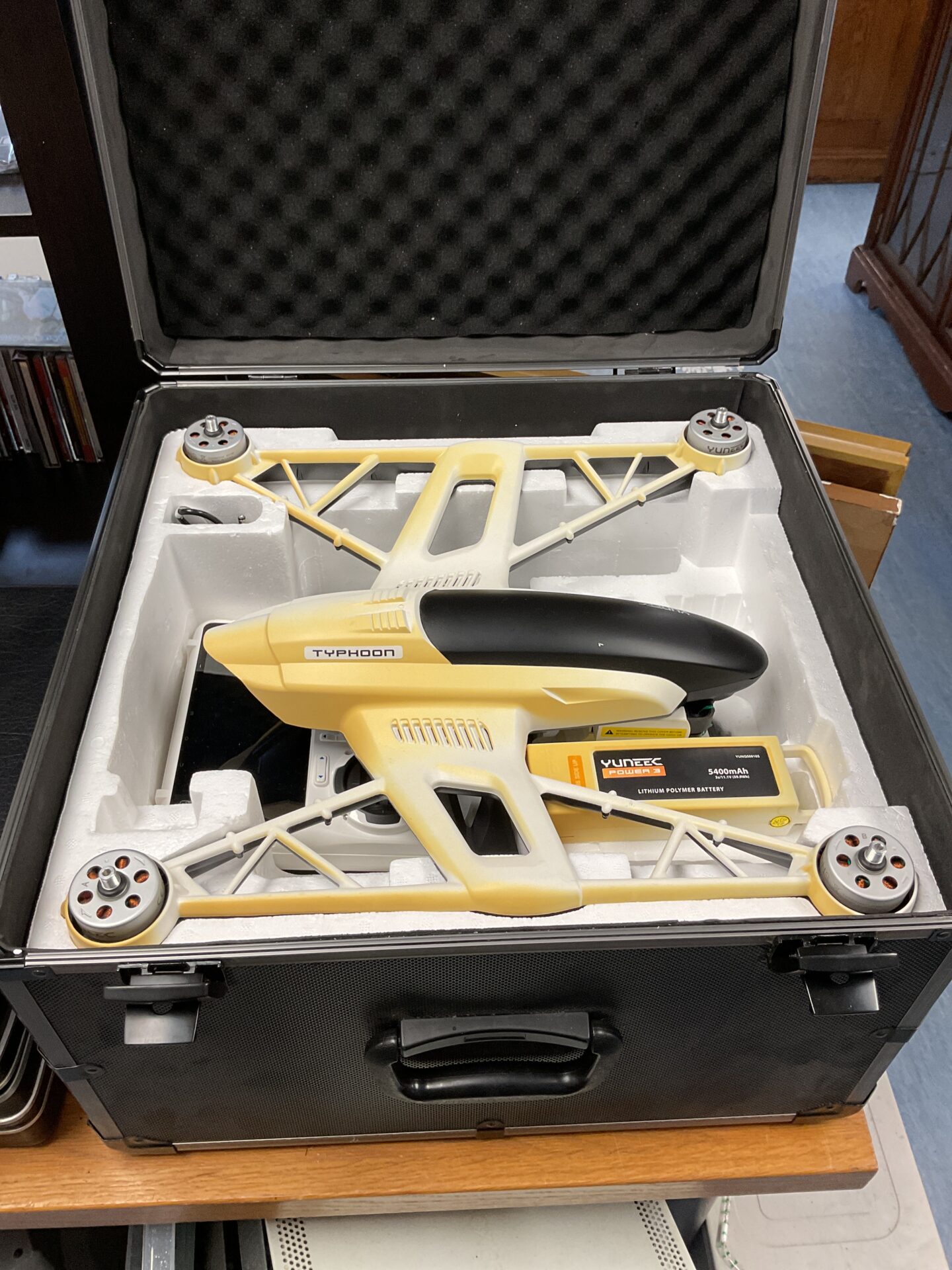 147 Yuntec typhoon q500+ radio controlled drone with camera and hardcase