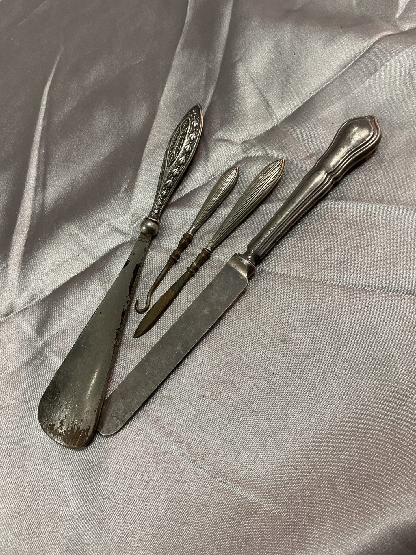 765 Silver Handled Butterknife, Shoe horn,Button hook ect