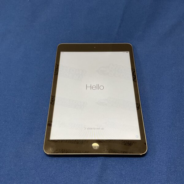 Apple iPad mini A1432 unlocked tablet in silver