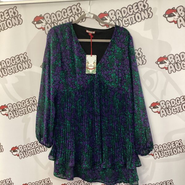 Vibrant Jo Browns size 14 floral smock top.