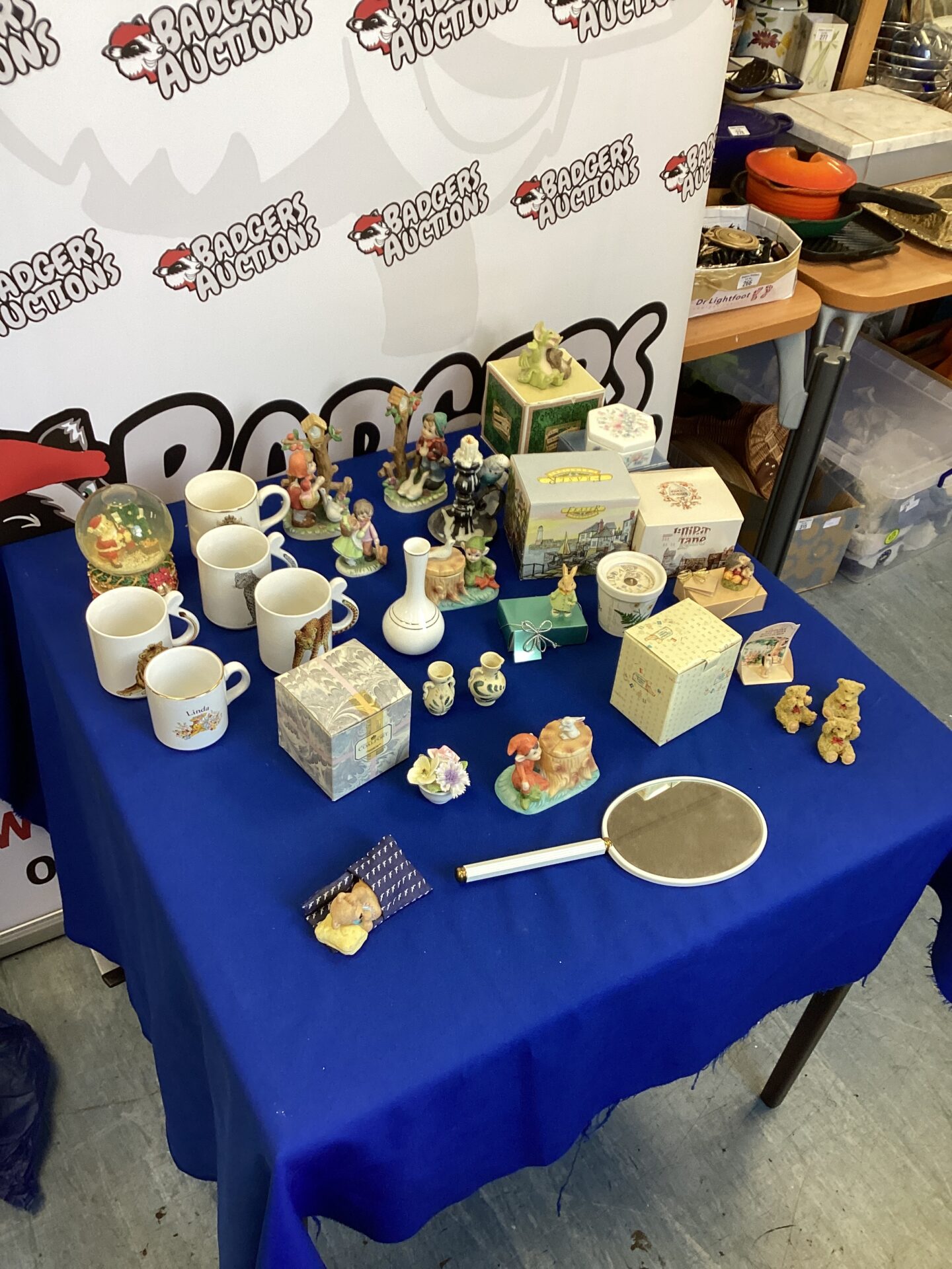 308 Selection of figurines and trinkets inc Wedgewood
