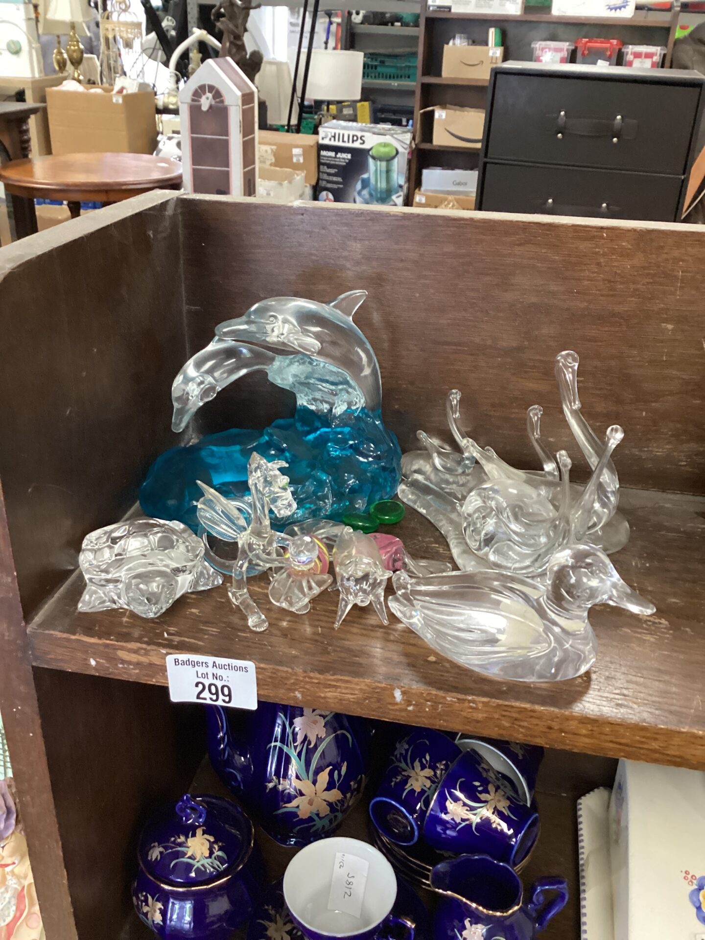 299 Selection of Glass ornaments inc Dolphins