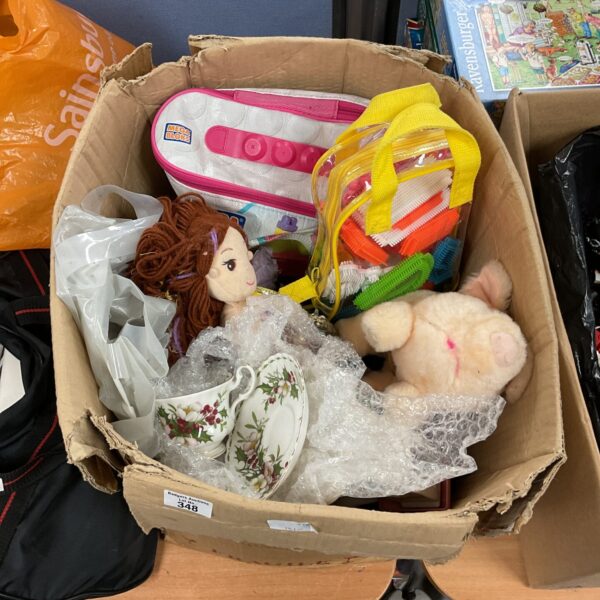 Mixed toy lot with Christmas china and plush toys.