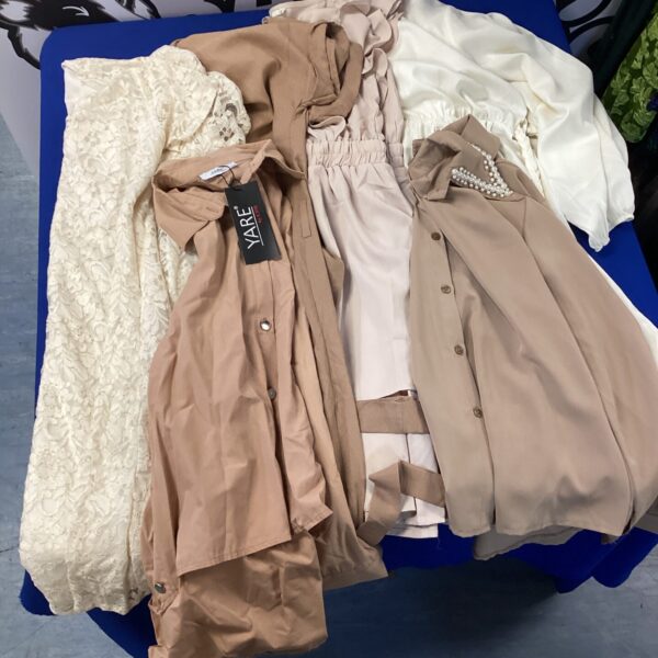 Ladies cream and beige clothing lot including Yare brand items.