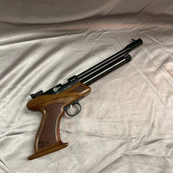 Vintage SMK CP1 Victory CO2 air pistol for target shooting.