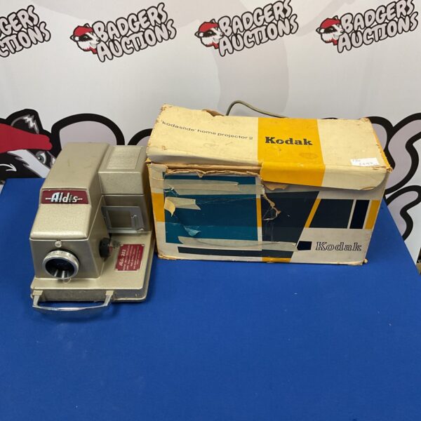 Vintage Kodak Kodaslide and Aldis 303 slide projectors for collectors.