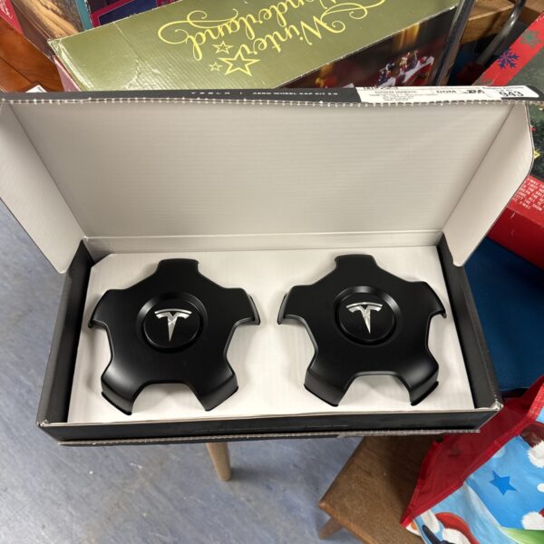 Tesla Model 3 Aero Wheel Cap Kit 2.0, used condition.