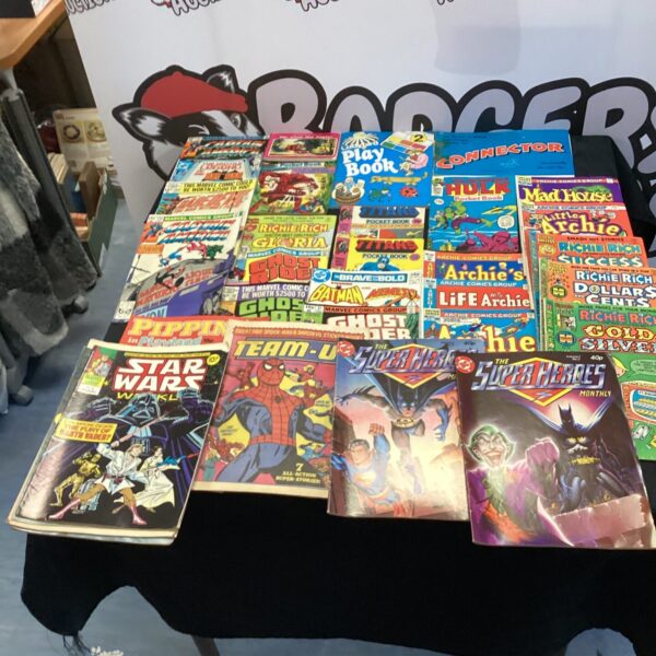 Vintage comic book lot featuring Marvel and DC titles.