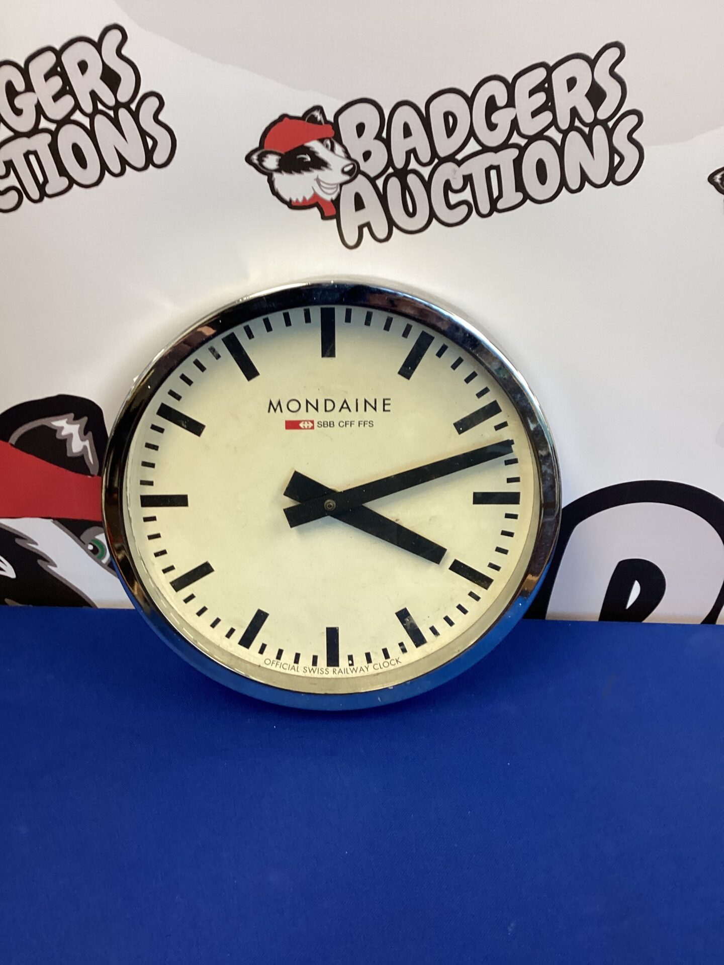 284 Mondaine SBB CFF FFS Swiss Railway Station Wall clock