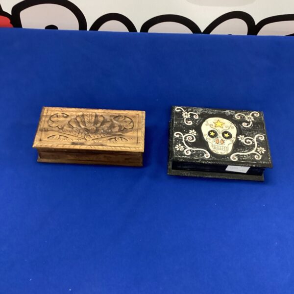 Pair of vintage wooden cigarette boxes with Art Deco carvings.