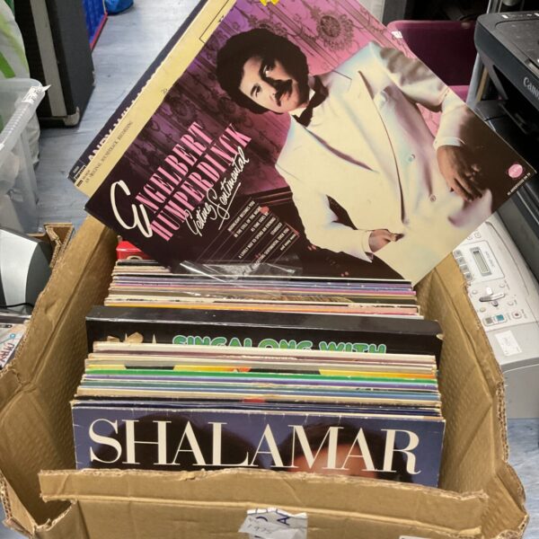 Lot of vintage vinyl records including Englebert Humperdinck.