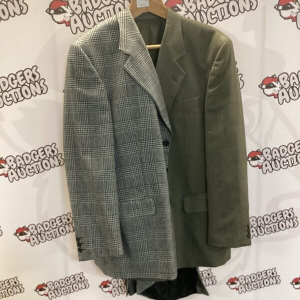 Classic herringbone tweed men's dinner jacket for formal occasions.