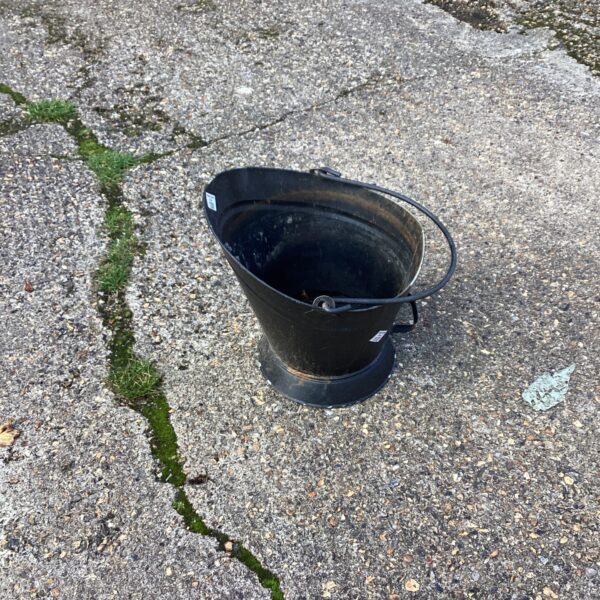 Vintage galvanised coal bucket with a sturdy handle.