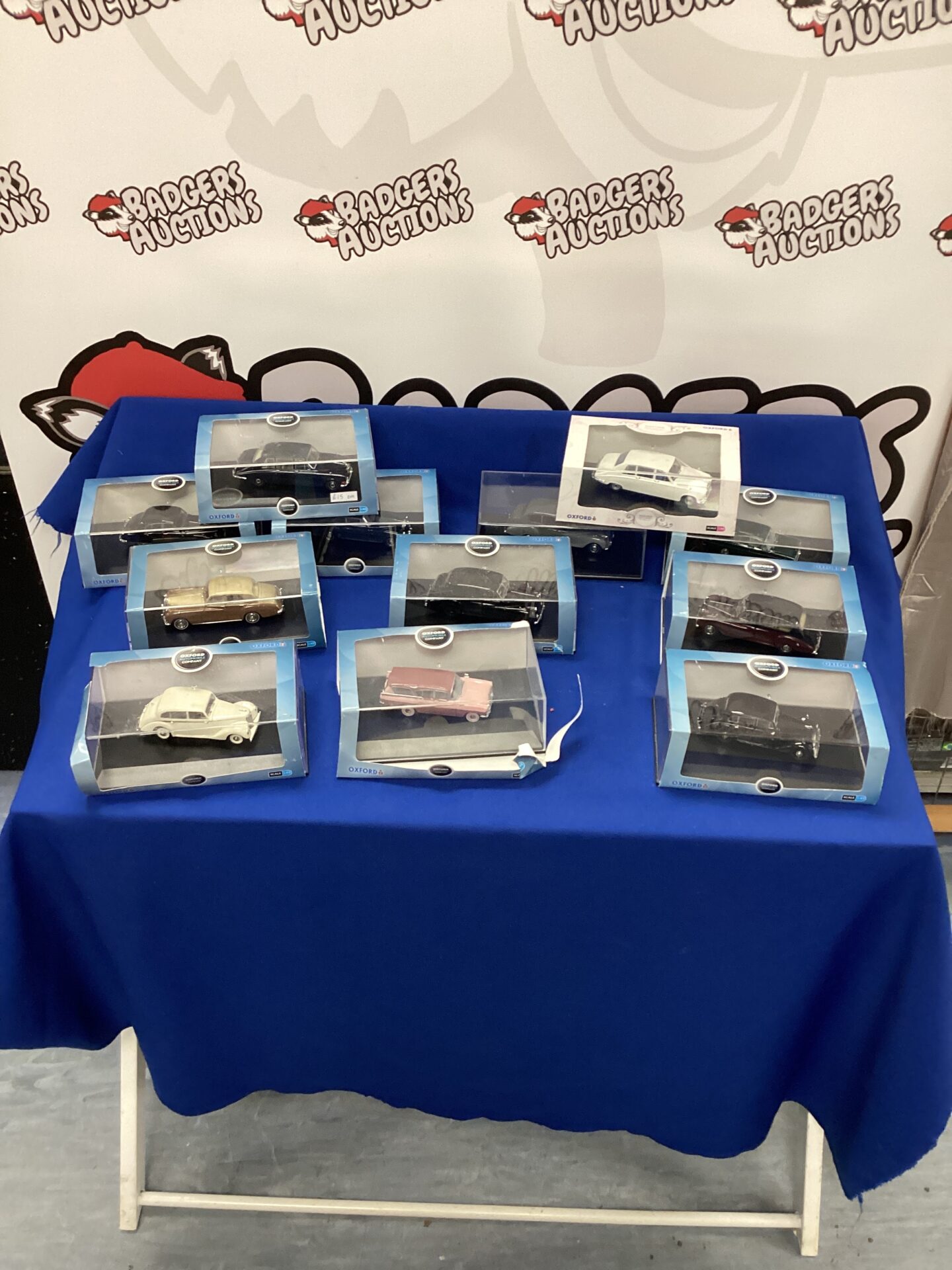 348 Quantity Oxford Model cars in display boxes