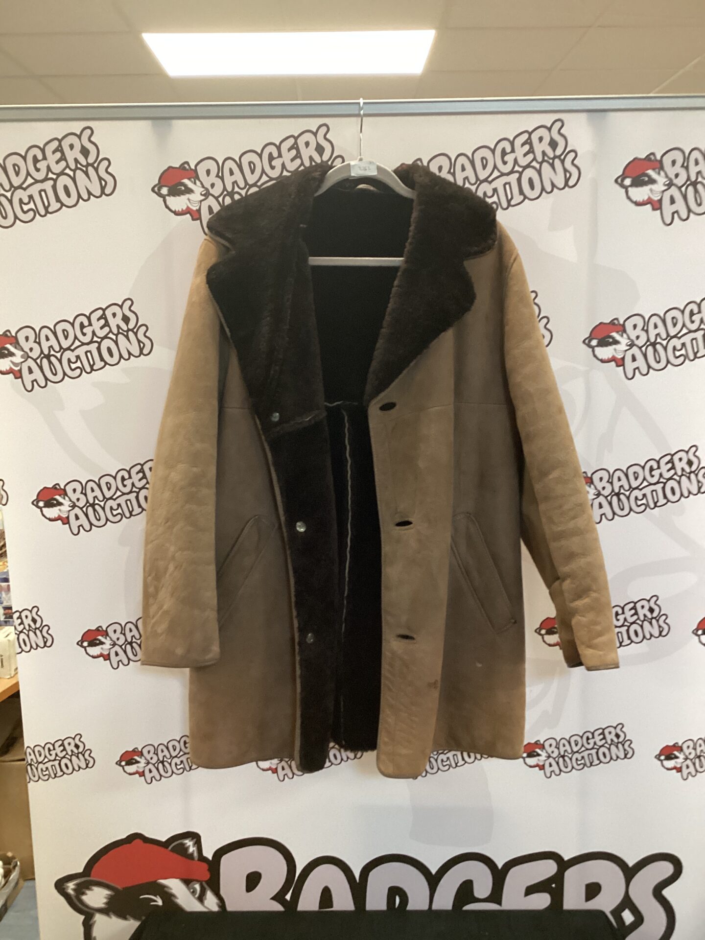 498 Morlands real sheepskin jacket size M
