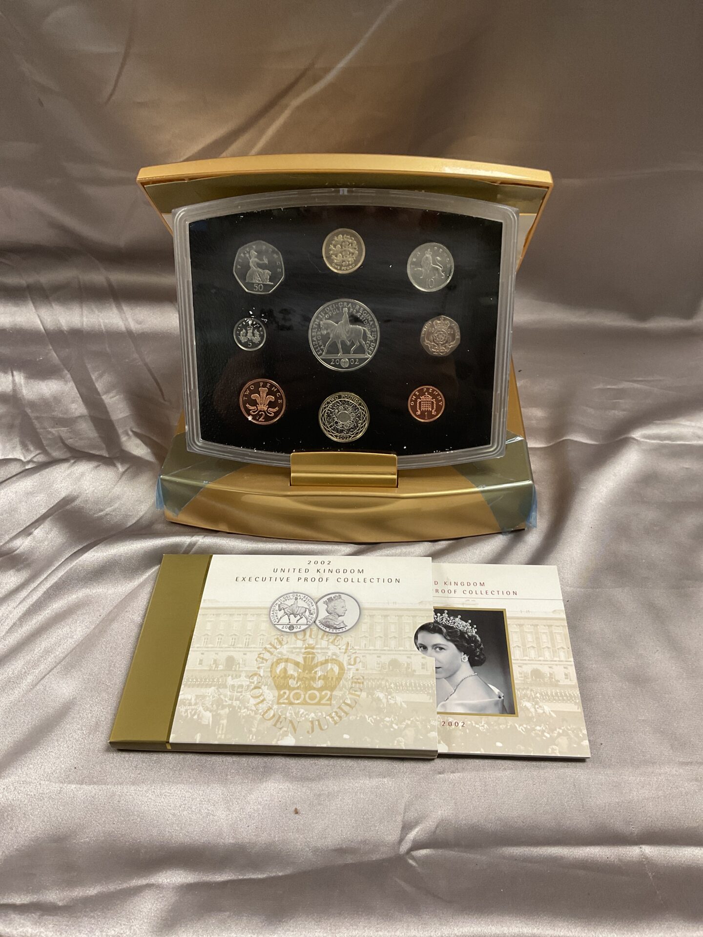 890 2002 United Kingdom executive proof coin collection