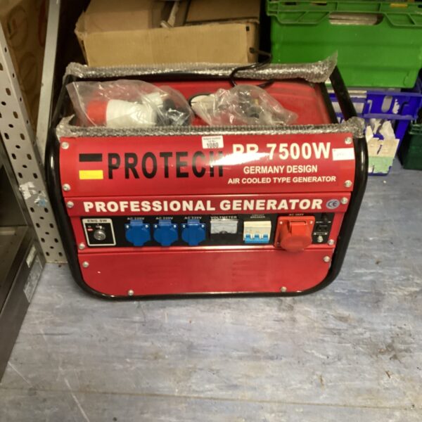 Protector 7500w generator, German design, portable power source.
