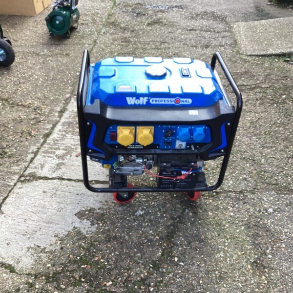 Wolf Professional 7500w generator for portable power supply.