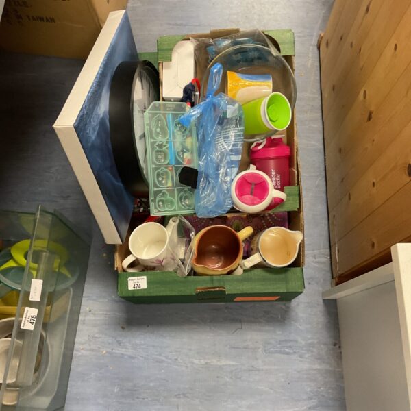 Mixed lot of household items including a clock and cups.