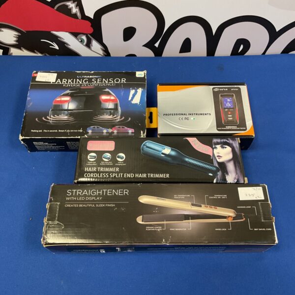Mixed lot of electrical devices including a hair straightener.