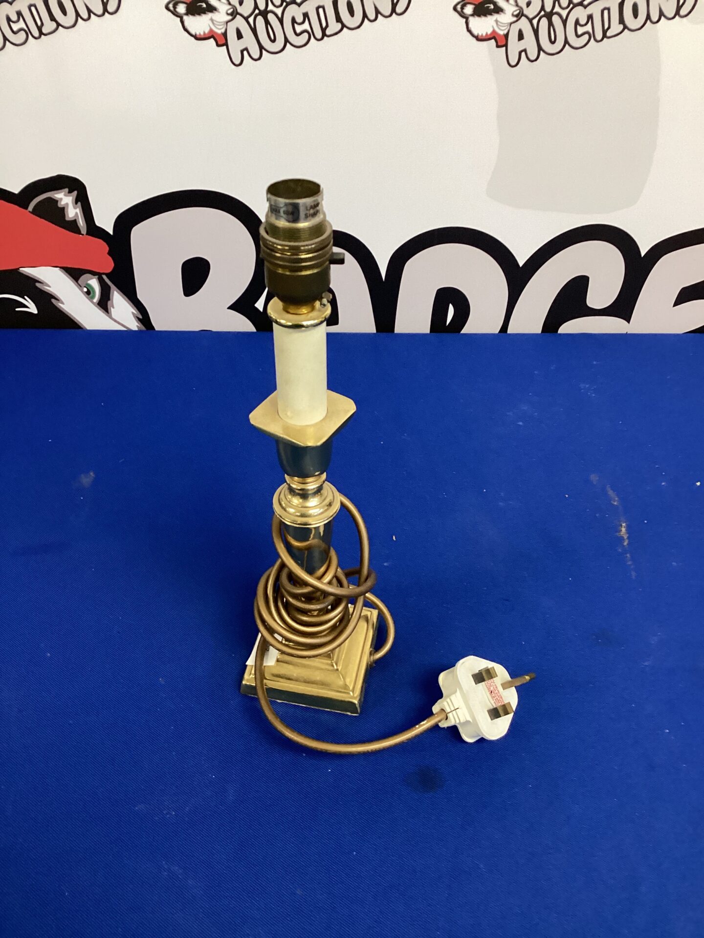 590 laura Ashley brass table lamp