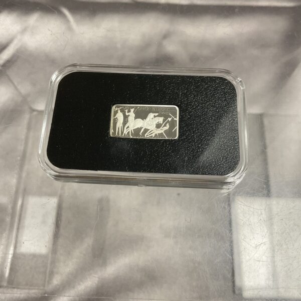Silver ingot commemorating the Battle of Hastings, presented in a capsule.