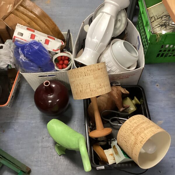 Mixed house clearance lot with duck, vases and other items.