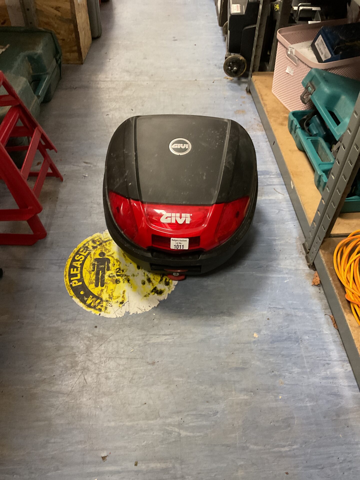 1011 Givi motorcycle back box