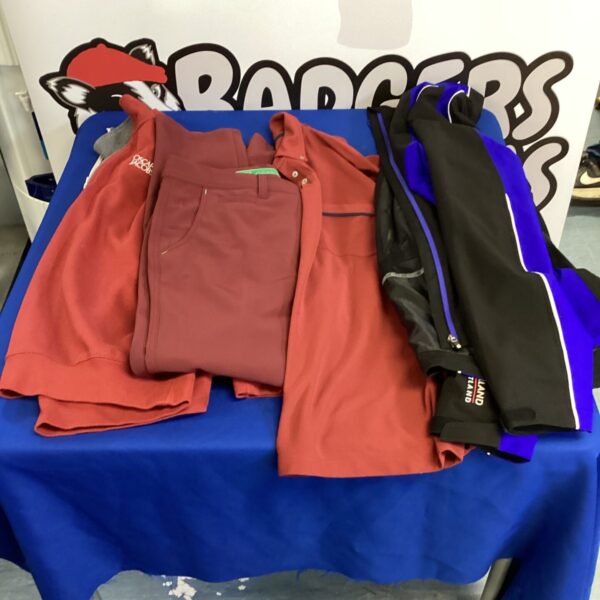 XL golfing clothing bundle including jumper, polo shirt, and waterproof jacket.