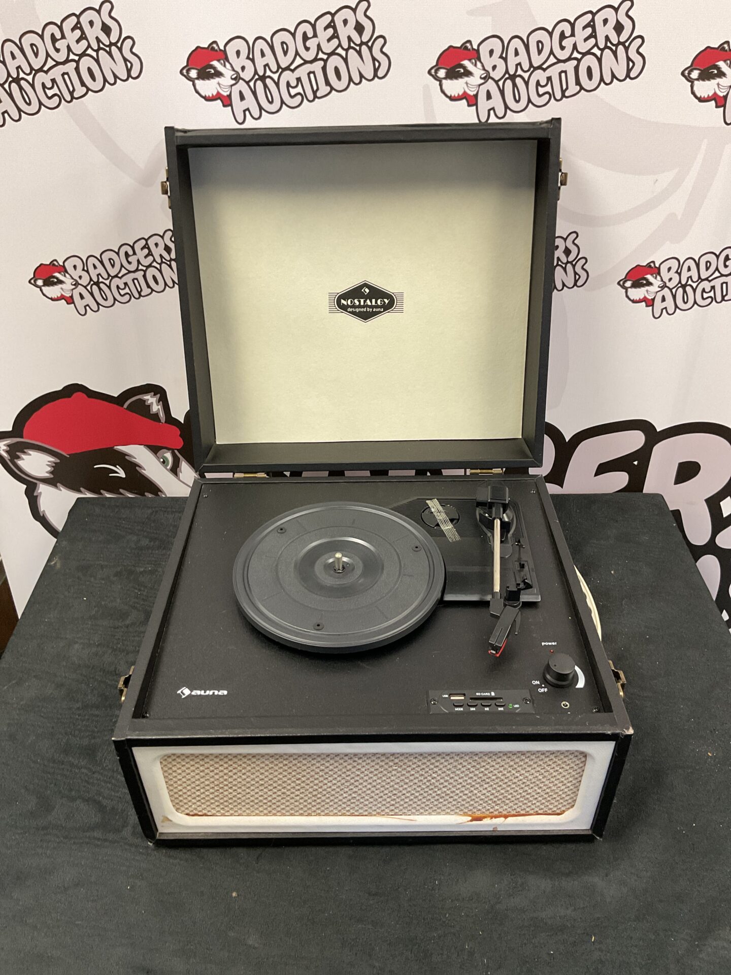 120 Nostalgy auna vinyl record player with sd card reader