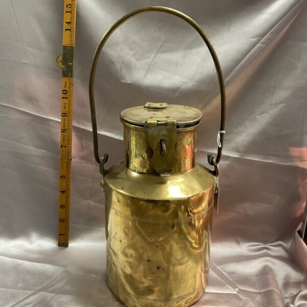 Antique Georgian brass cream churn, circa 1800, for dairy use.
