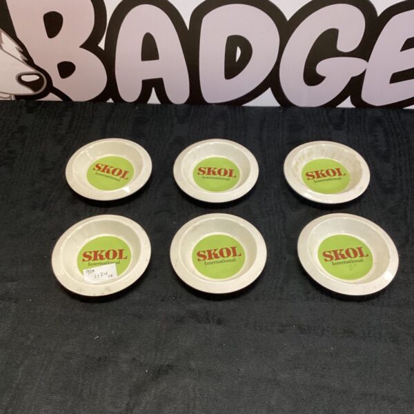 Lot of six vintage Skol ashtrays for collectors.