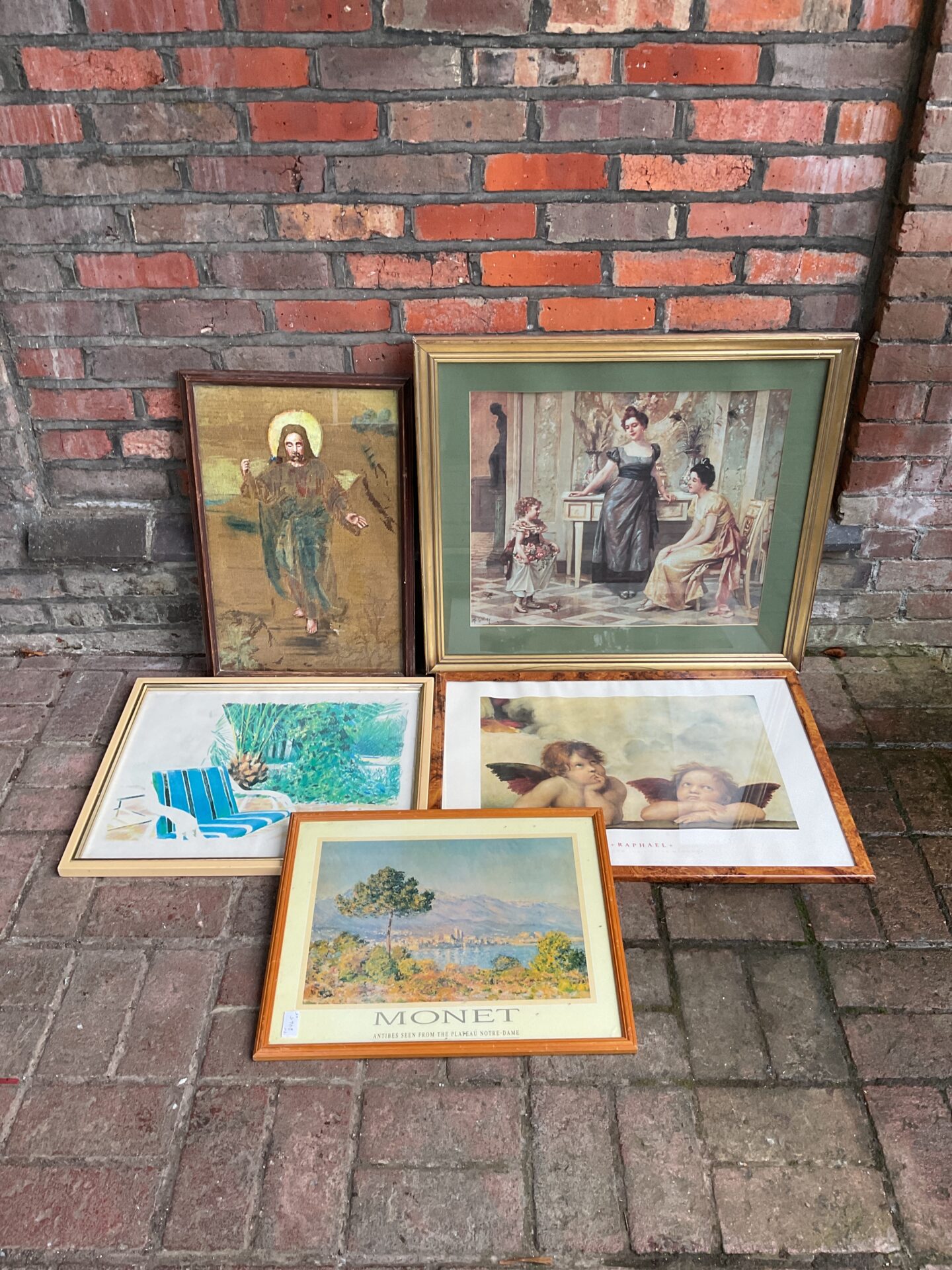 678 selection of framed prints & artworks including monet & raphael prints