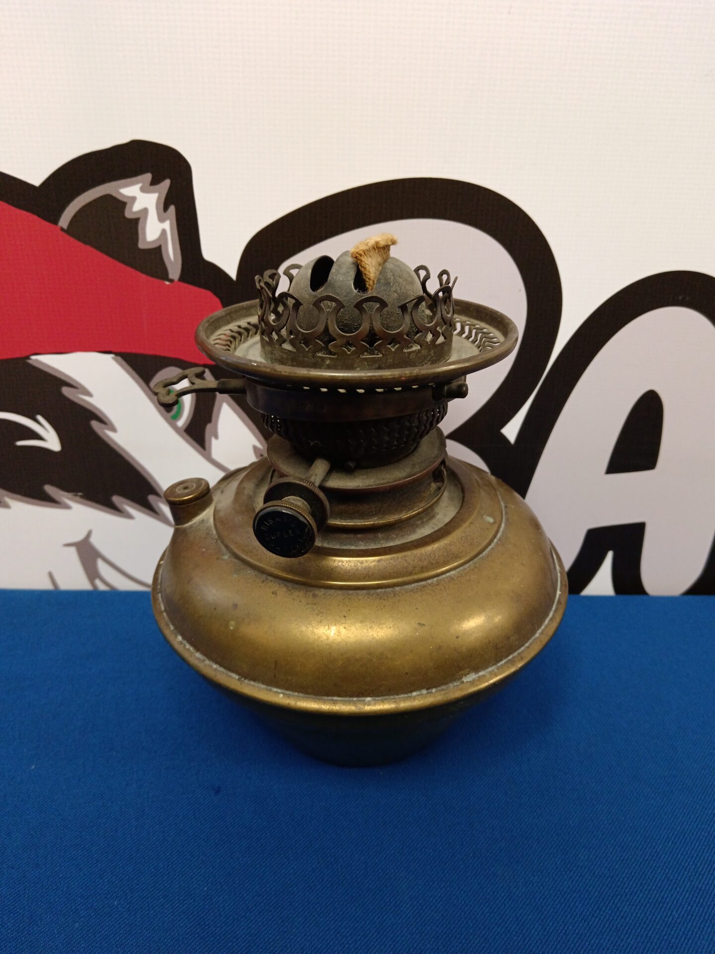 029 Vintage hinks duplex paraffin lamp